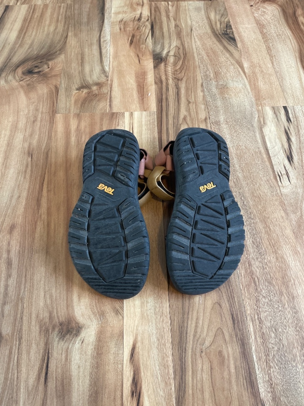 Teva water sandals - Picture 2 of 4